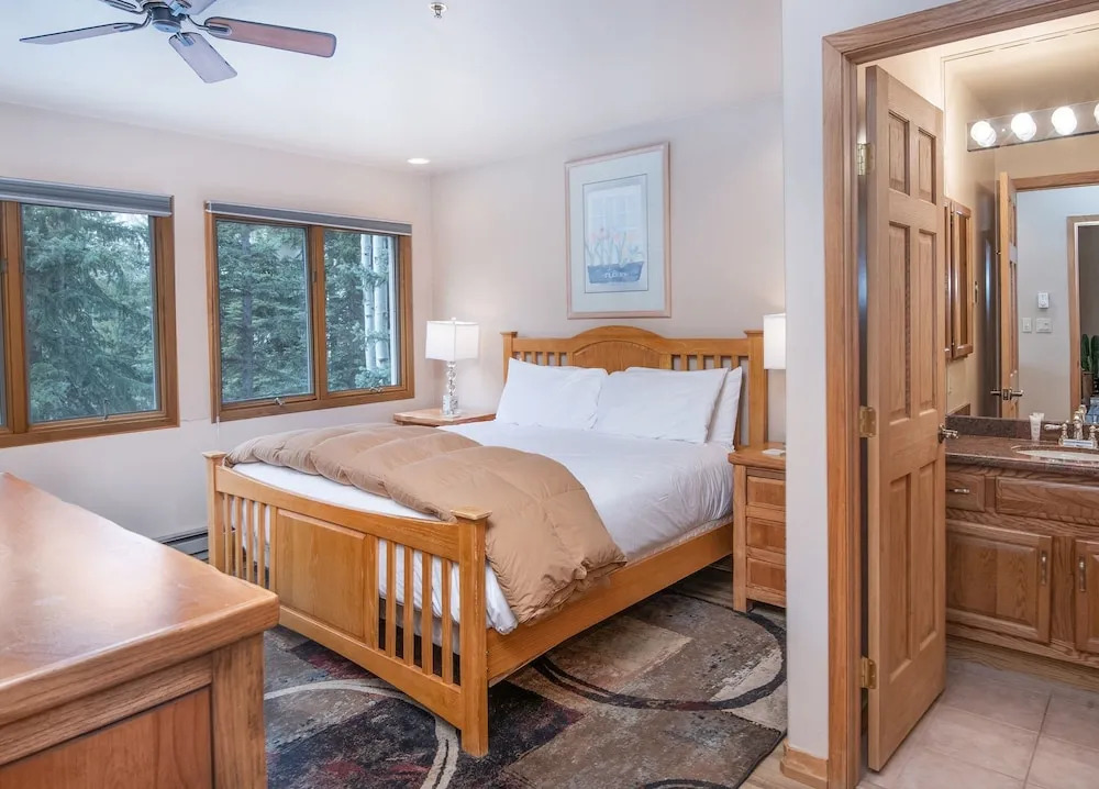 Townsend Place B103 2 Bedroom Condo by RedAwning