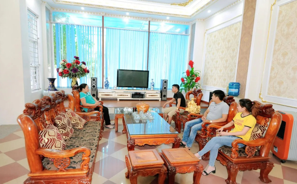 Van Giang Hotel