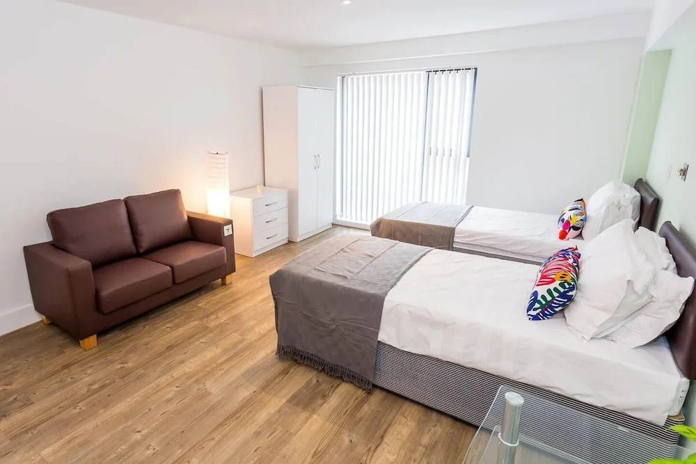Brand new studio apartment in central Oldham