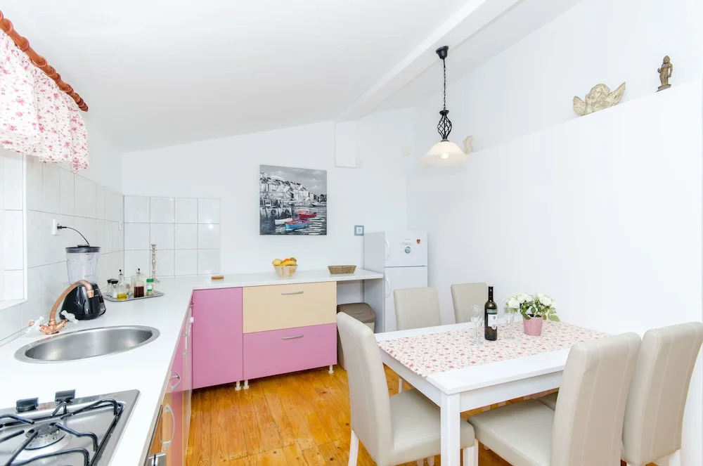 Apartment The Place