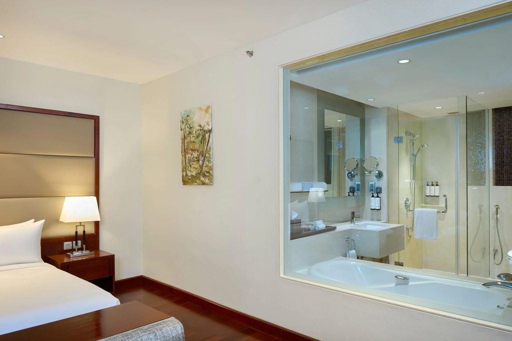 Crowne Plaza Kochi by IHG