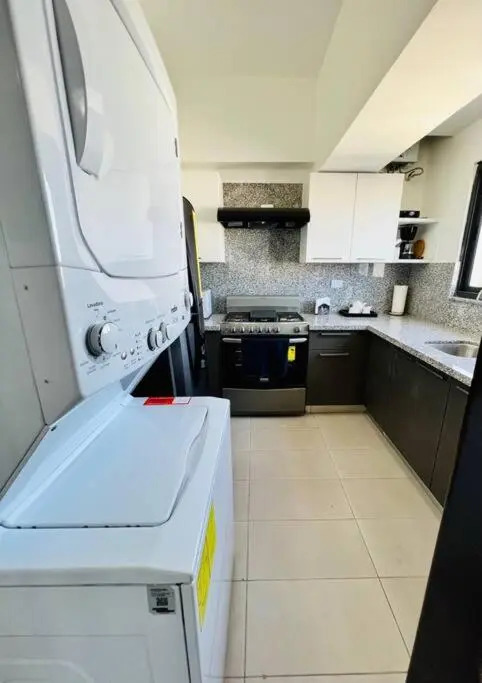 Hermoso apartamento de 1.5 habitaciones, excelente ubicación en SDQ