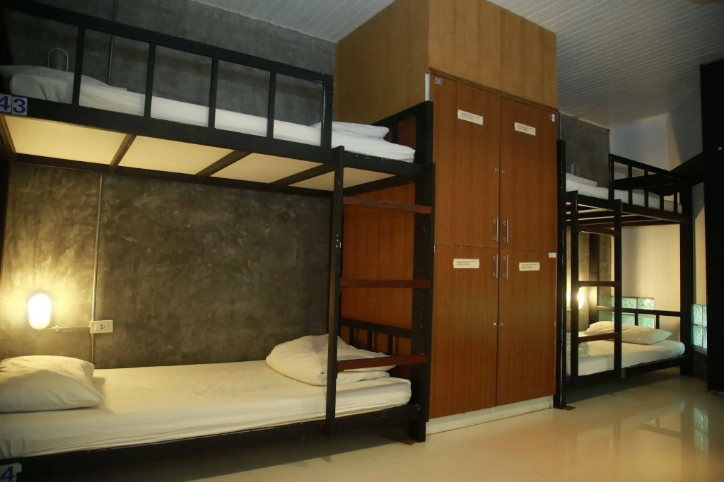 Freedom Hostel at Phi Phi