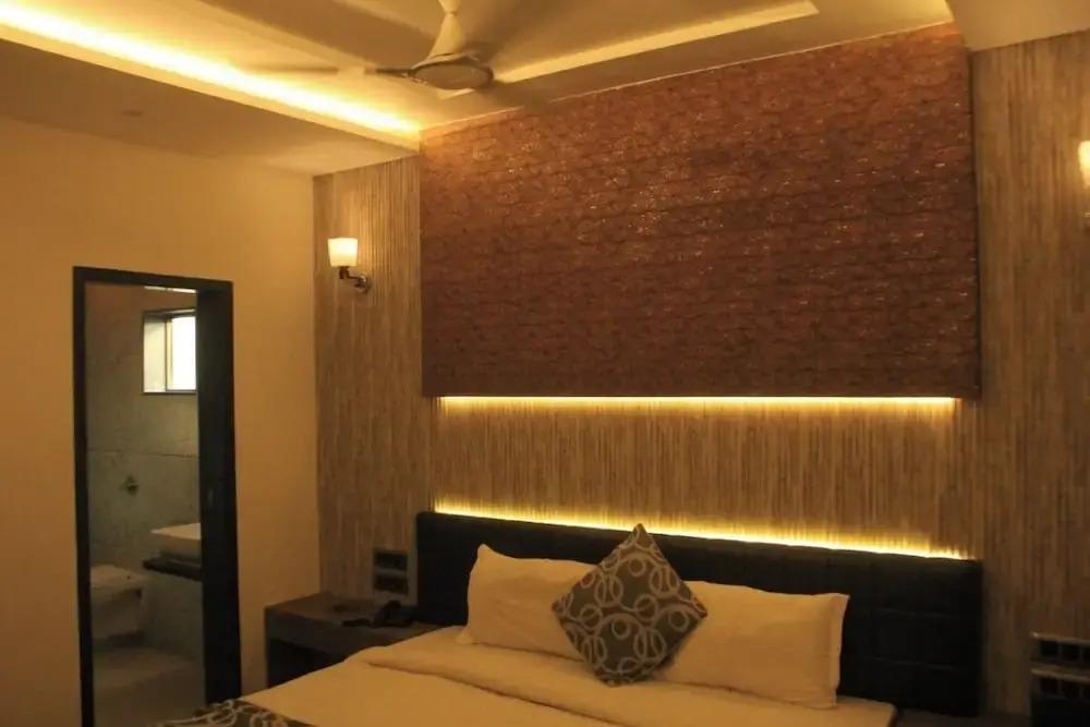 Hotel Sahyadri