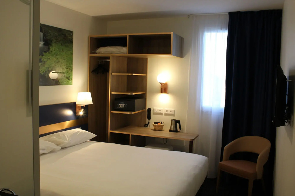 K Hotel
