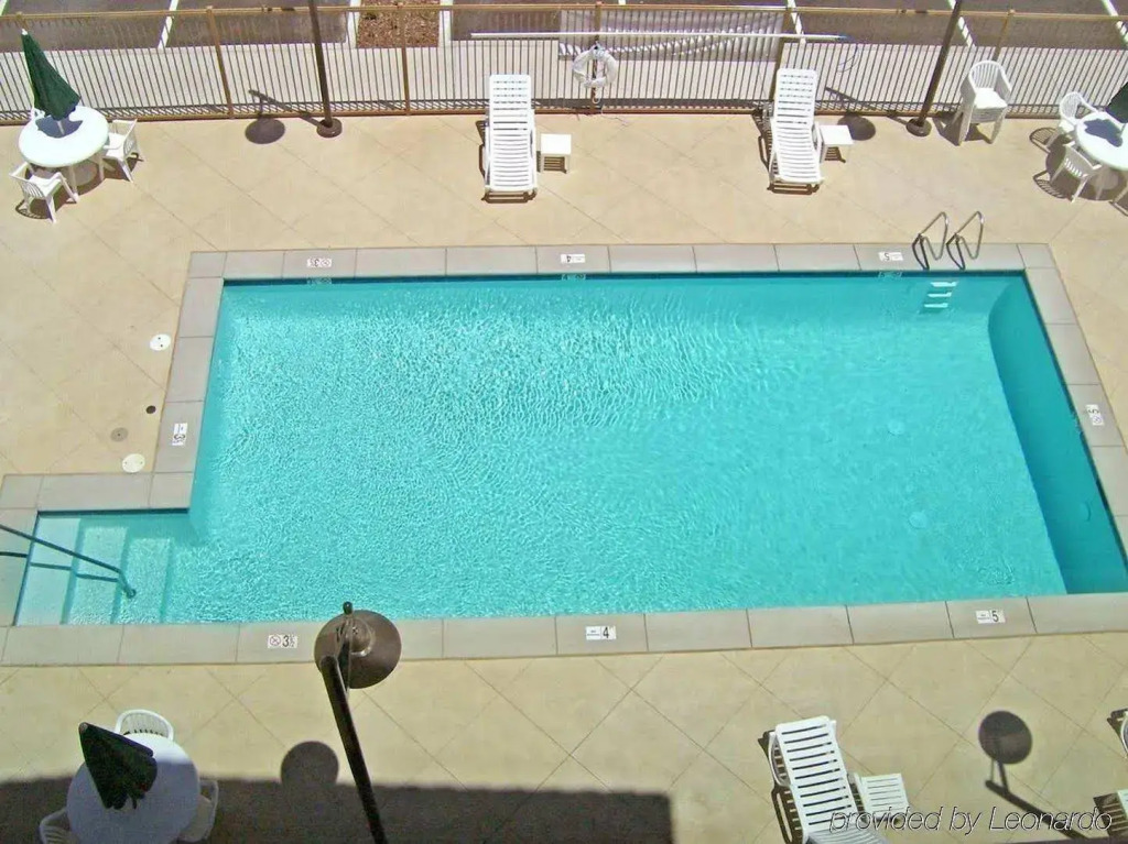 Hampton Inn and Suites Bakersfield North-Airport