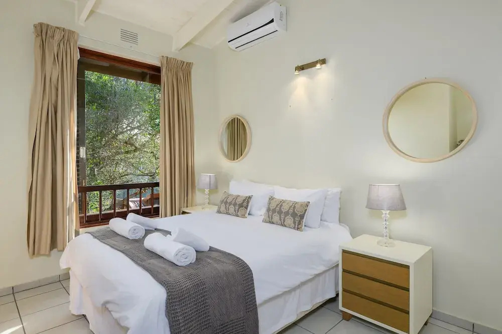San Lameer Villa Rentals  3014