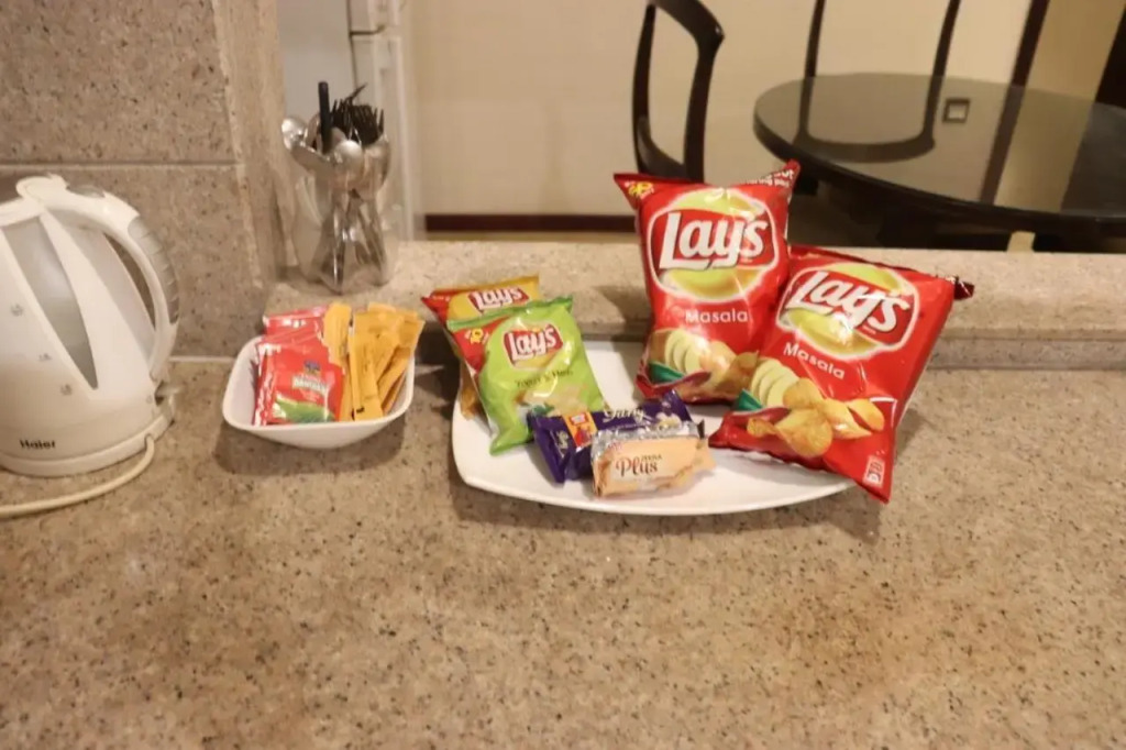 Royal Two Bed Luxury Apartment Gulberg