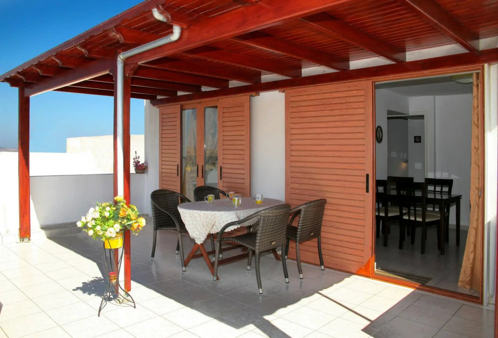 Kapetanos Rooms