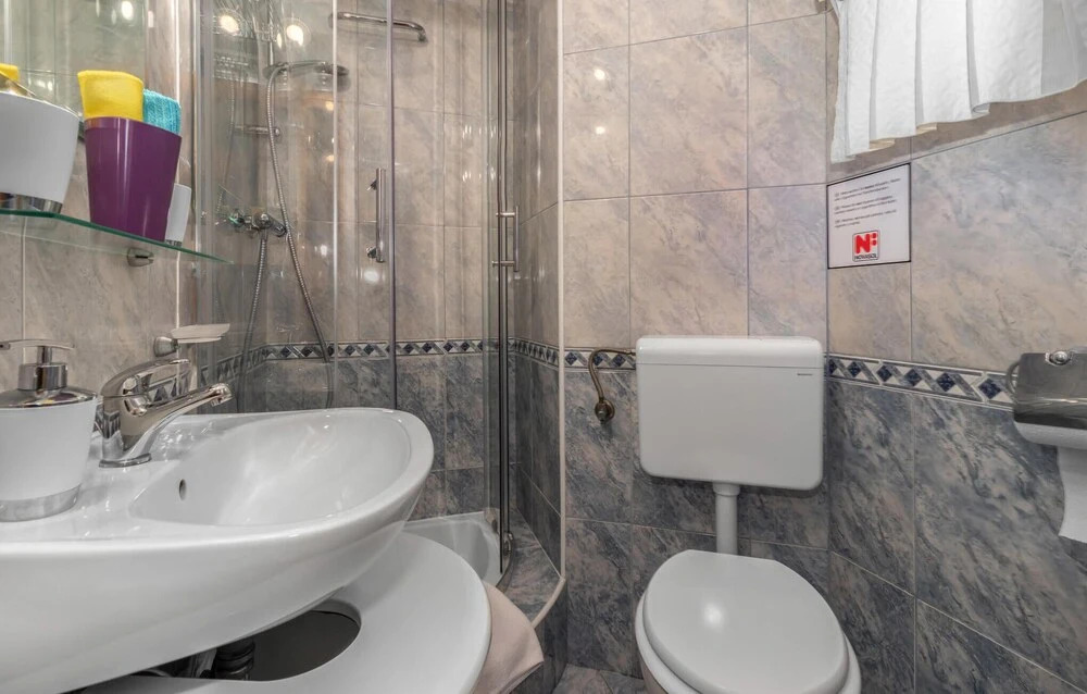 Cozy Home In Crikvenica With Wifi