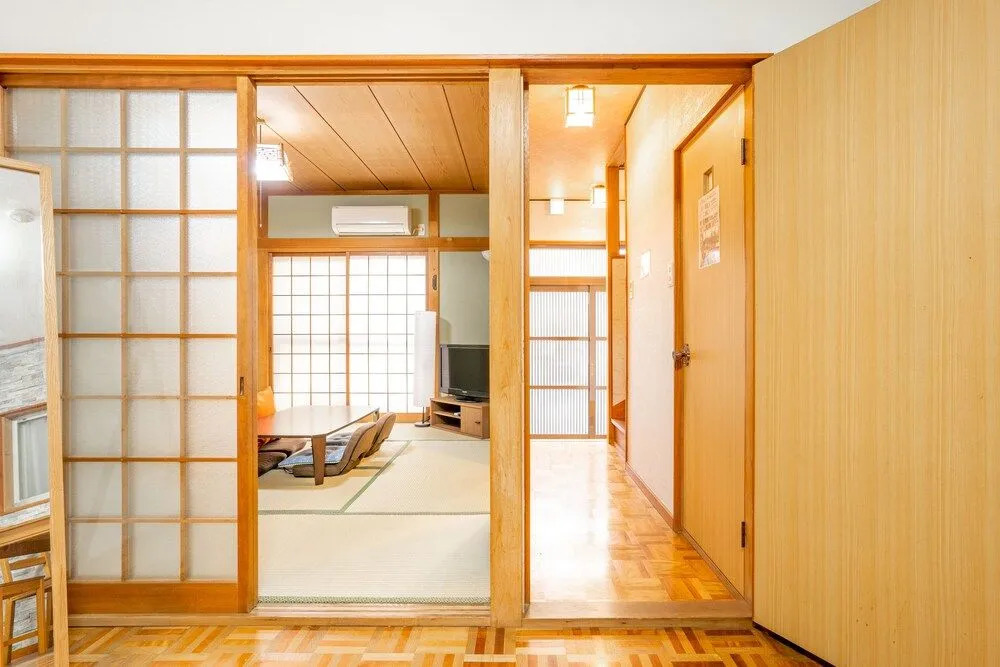 Sakuragawa No Hakugetu Osaka Castle Villa