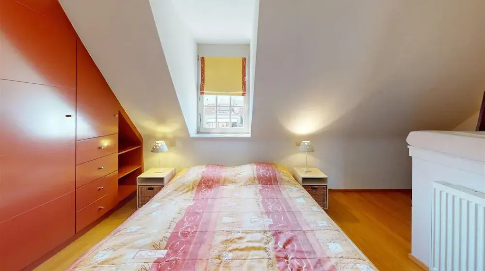Duplex in Knokke Near North Sea Beach