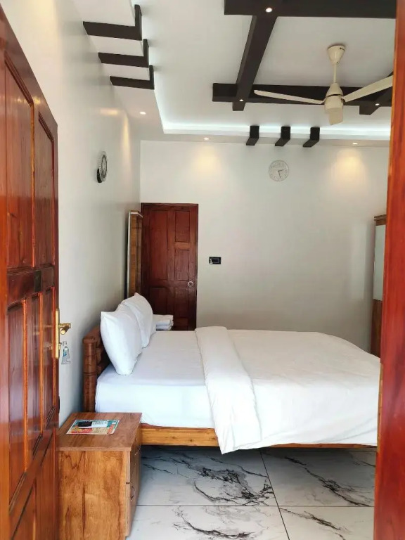 Wavealokam Beach Retreat