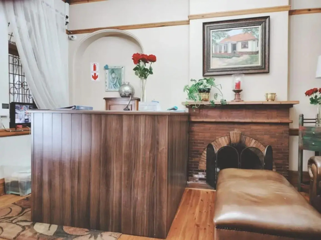Oregon Place Guest House