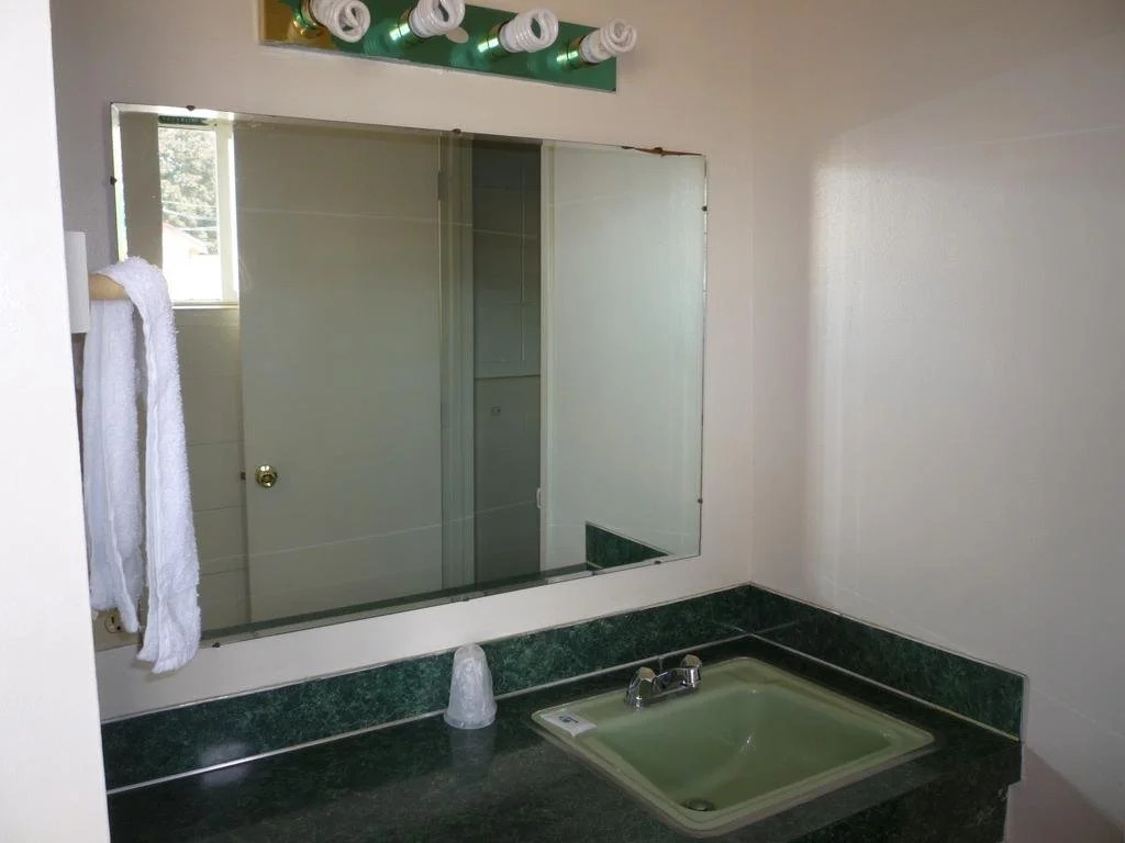 Budget Inn Motel