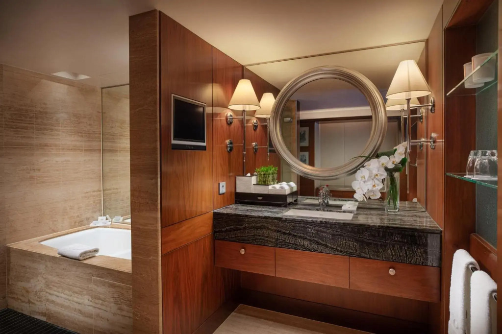 Mandarin Oriental, Hong Kong