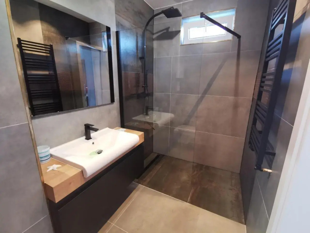 Apartamenty, Domki i Pokoje u Agi