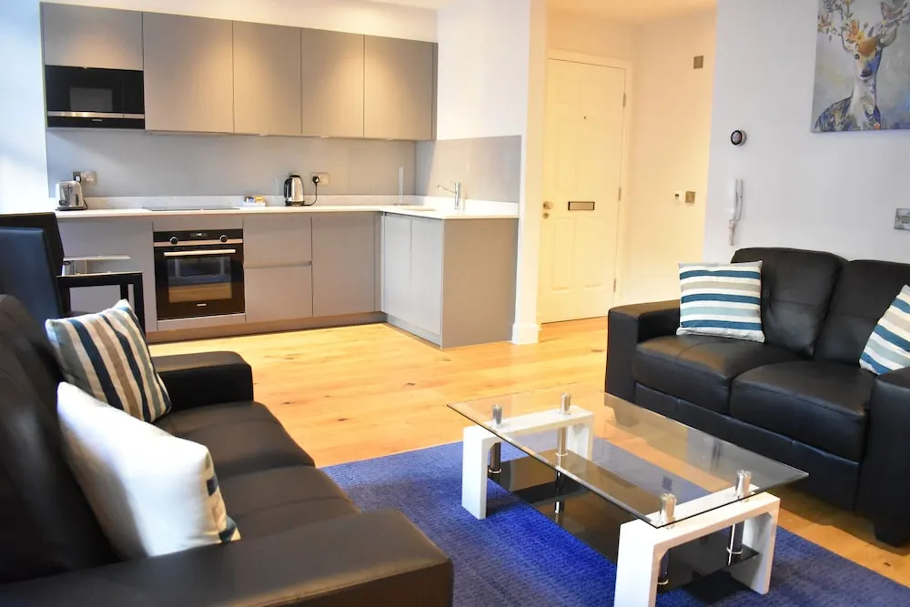 My Thistle Street Apartments