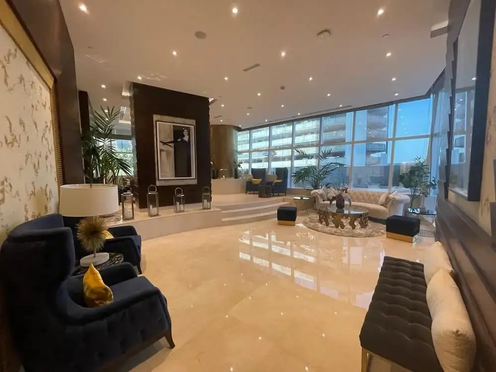 Tanin - Luxury Waterfront Apt with Stunning Marina Views