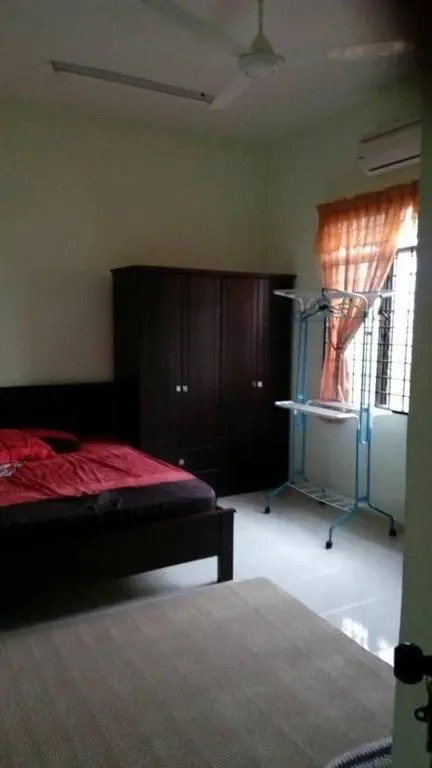 Homestay Kuala Terengganu Pak Latif