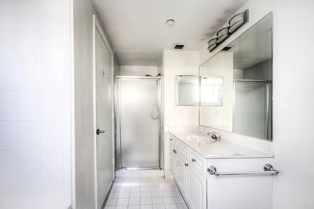 Le Golden Bay 501 by Go Florida Condo, Sunny Isles