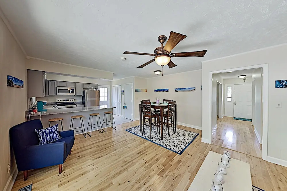 60413ave 3 Bedroom Home