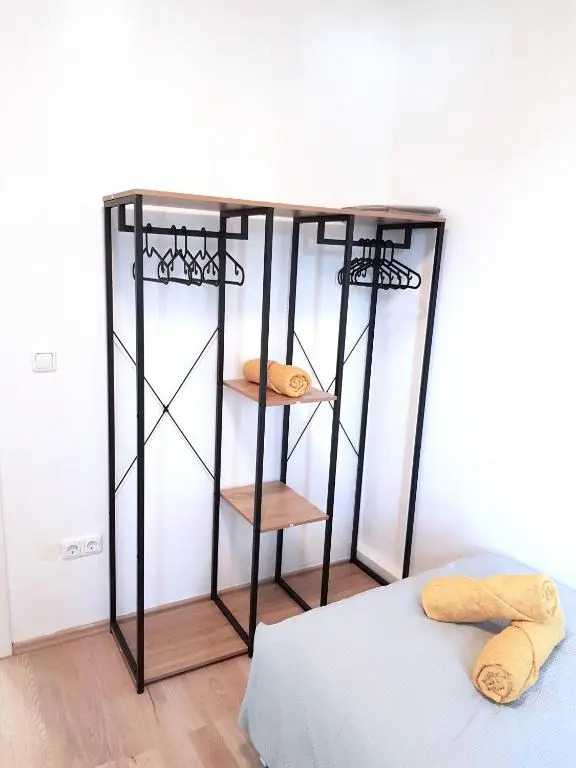 weddeko Apartment SENFGELB für 5 Personen