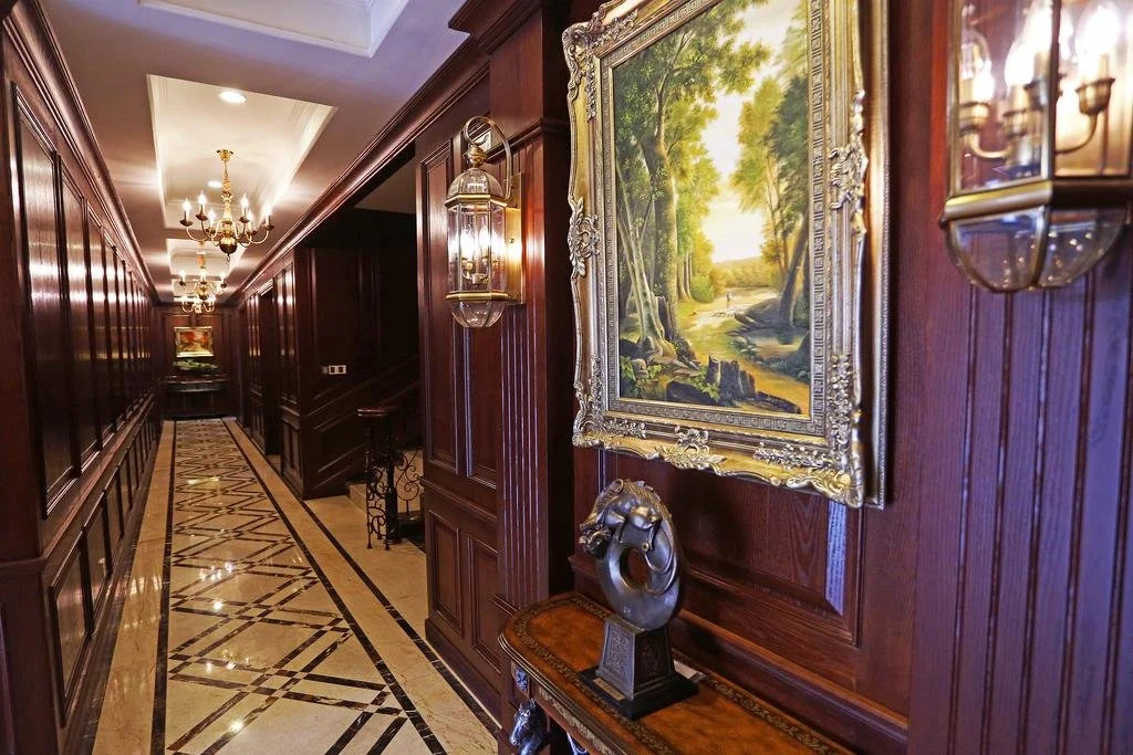 M Hotel
