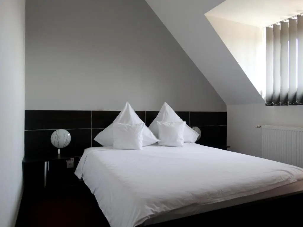 Prince Hotel
