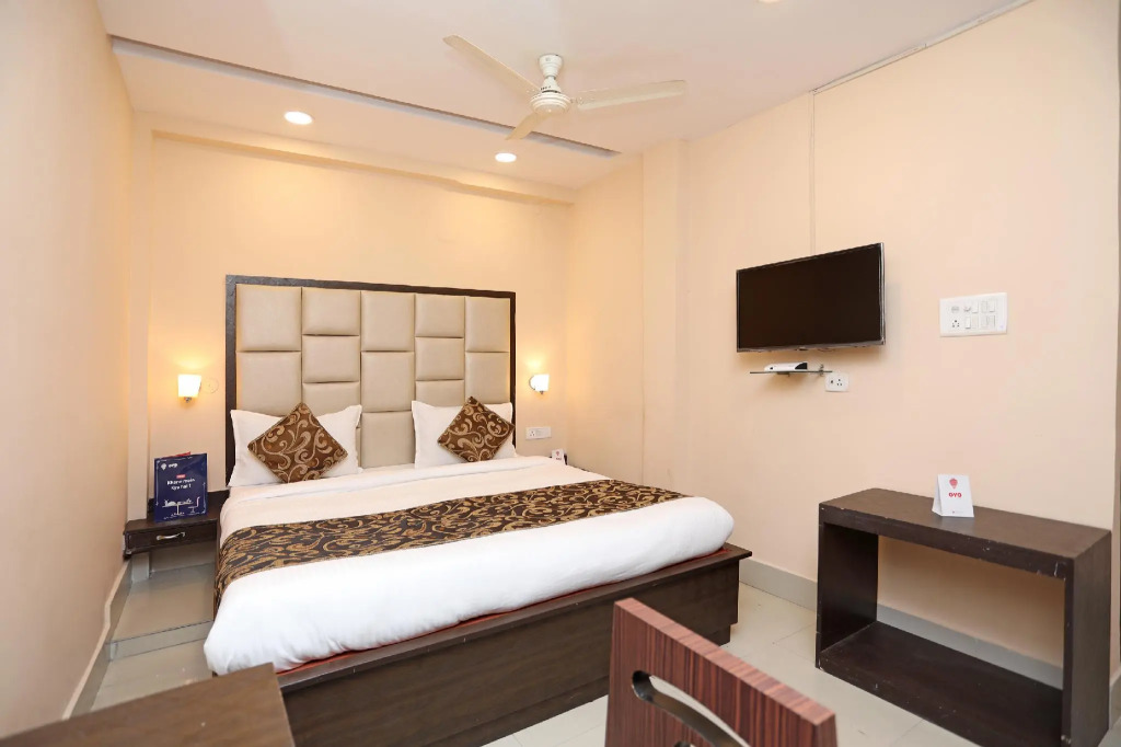 Collection O 4265 Hotel Greenpark