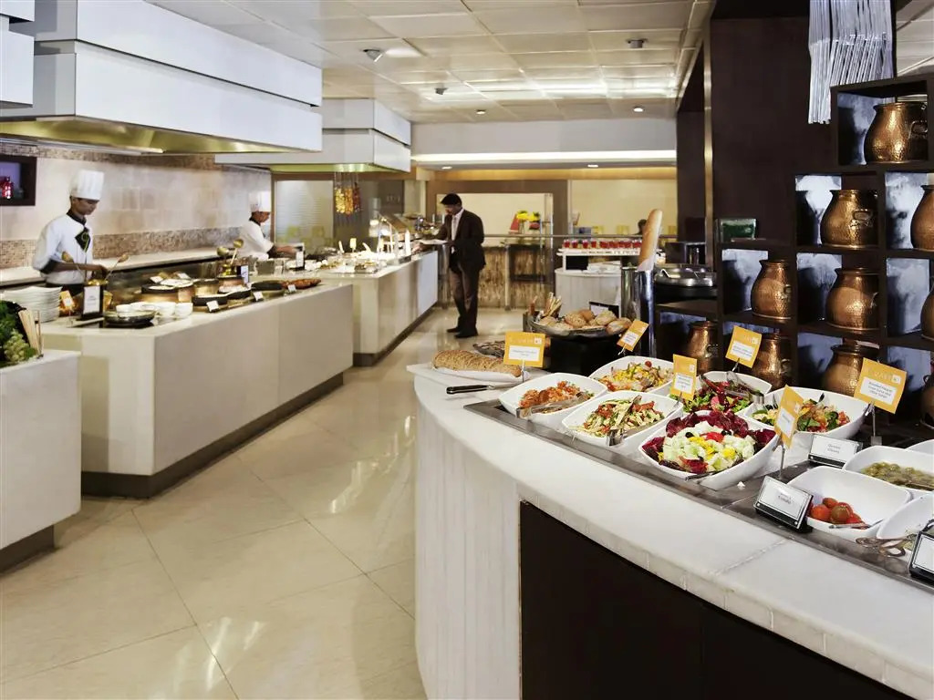 Novotel Mumbai Juhu Beach
