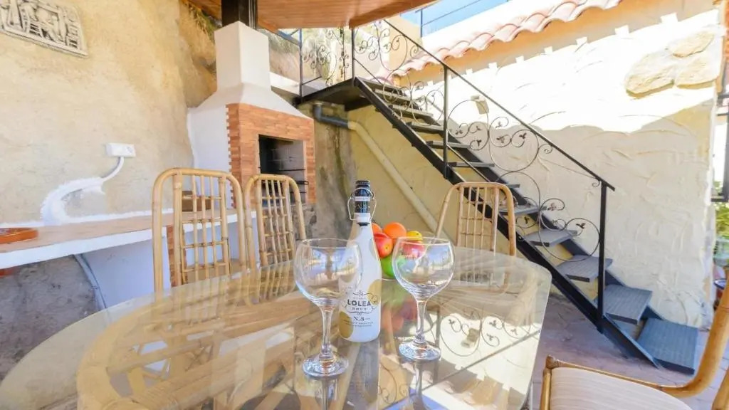 Cuevas El Mirador Pozo Alcon by Ruralidays