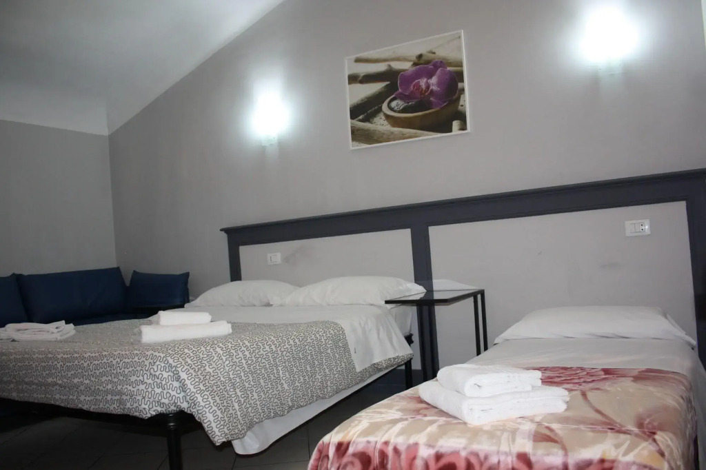 Fanti Rooms