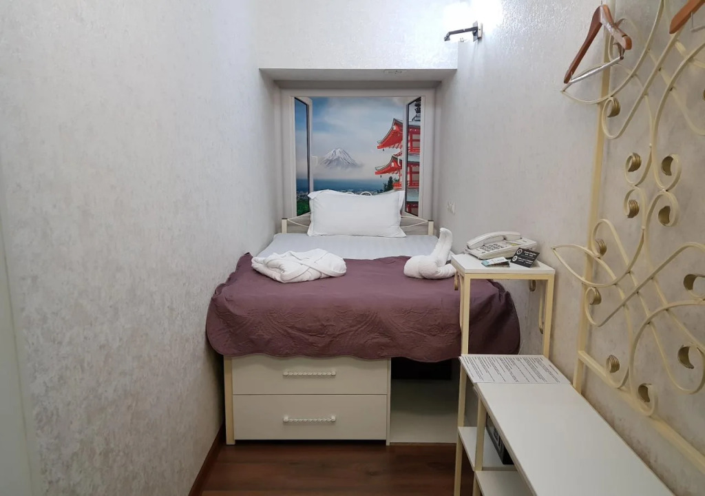 LES Mini Hotel