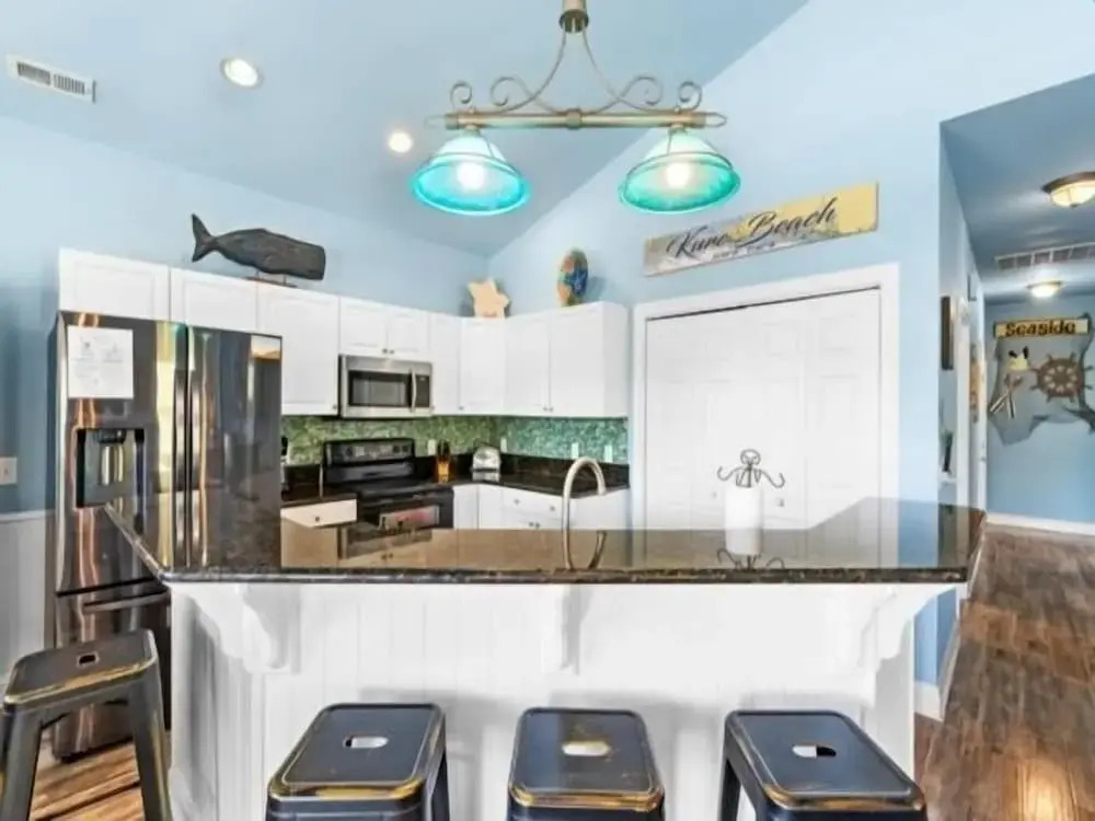 Atlantis Blue - Relaxing Beach Getaway Home Directly Across The Street From Beach Access! 5 Bedroom Home by RedAwning