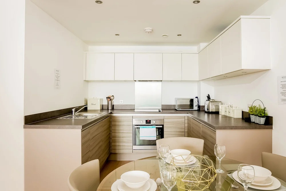 Rethink Living - Luxury Brighton Marina