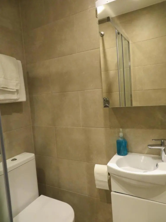 Glendale Hyde Park Hotel