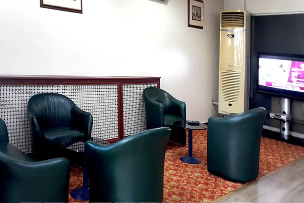 Nil Hotel