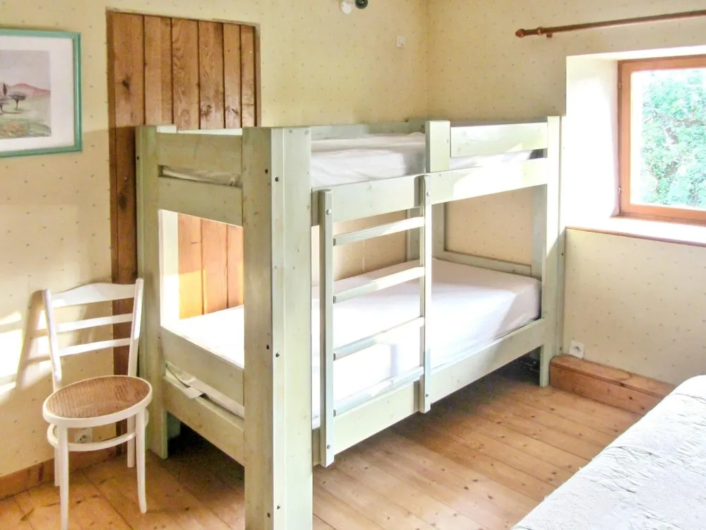 House With 2 Bedrooms in Chamblay, With Furnished Garden and Wifi