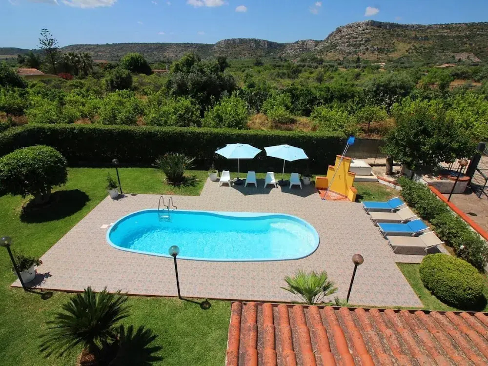 Fabulous Child-friendly Villa in Syracuse