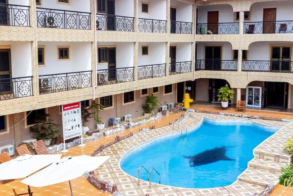 Lou Ralph Hotel