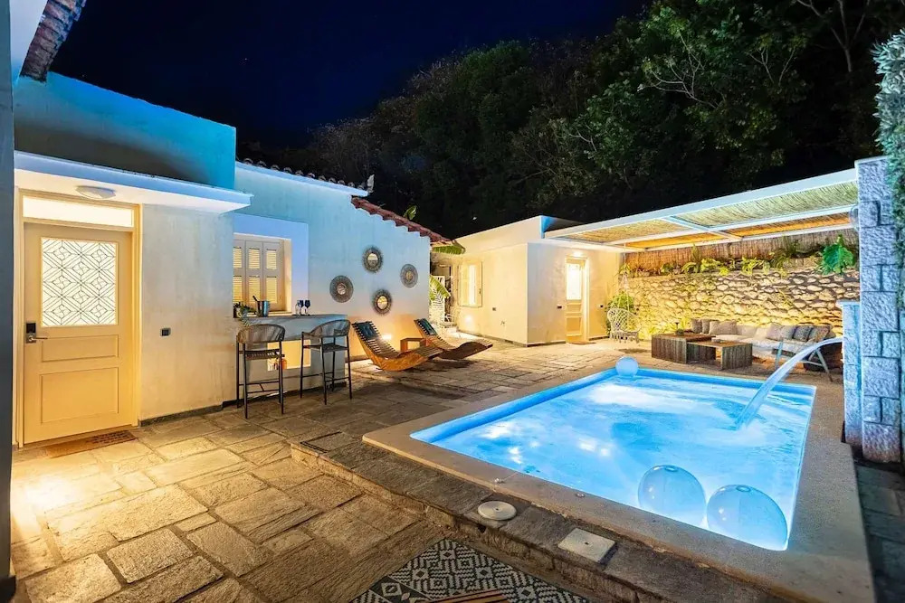 The Secret Garden - Courtyard & Private Pool Villa