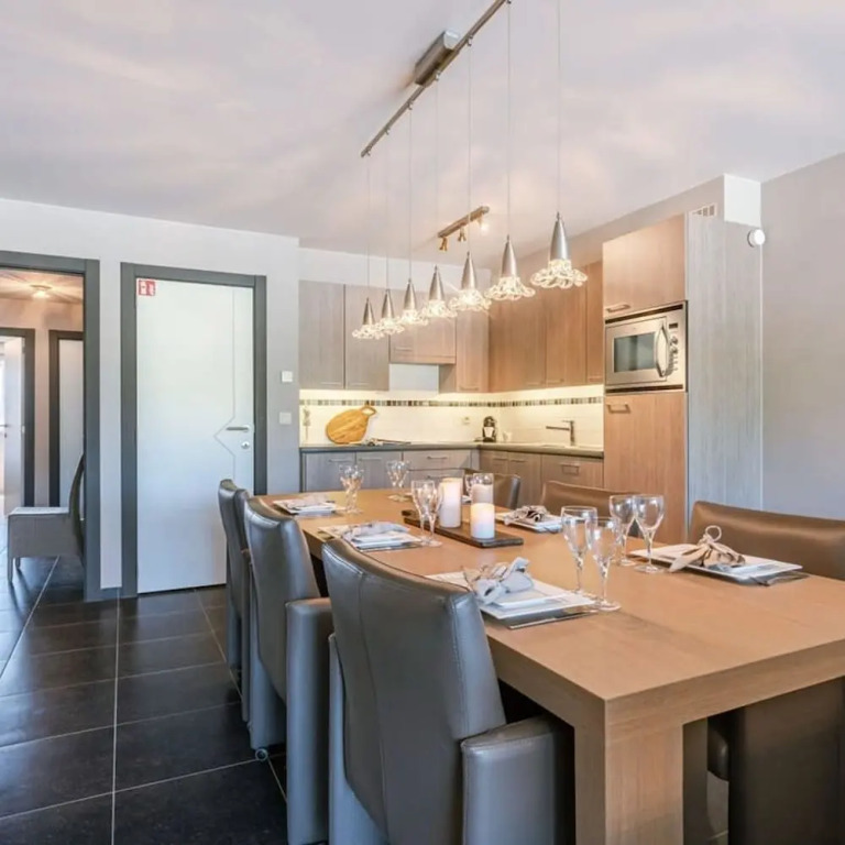 Bright Apartment With Parking Near the Beach