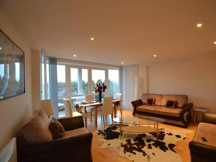 Millhouse-Chiswick 560 Serviced Apartment
