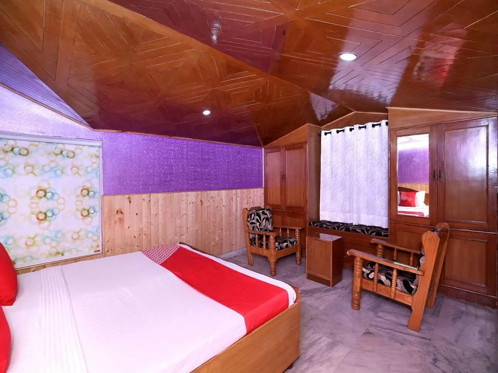 Oyo 13110 Home Valley View 3Bhk Panthaghati