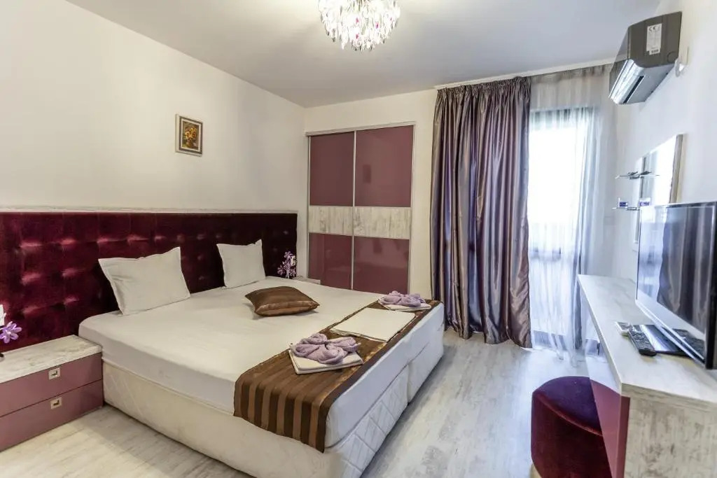 Lombardi Family Hotel