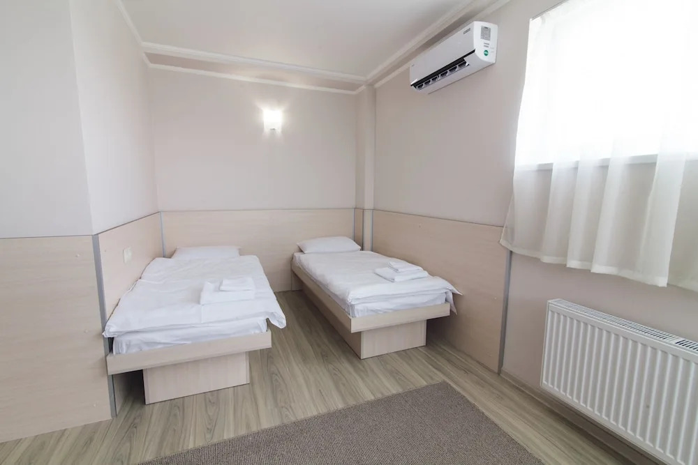 Zinedine Sport-Hotel