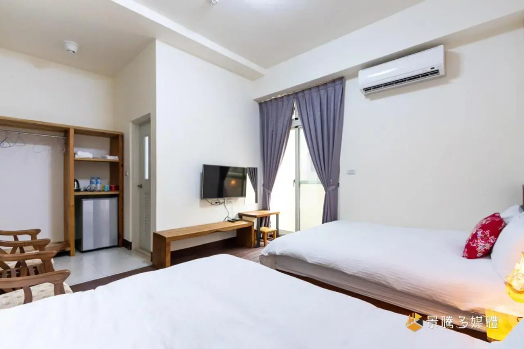 Shi Mom B&B