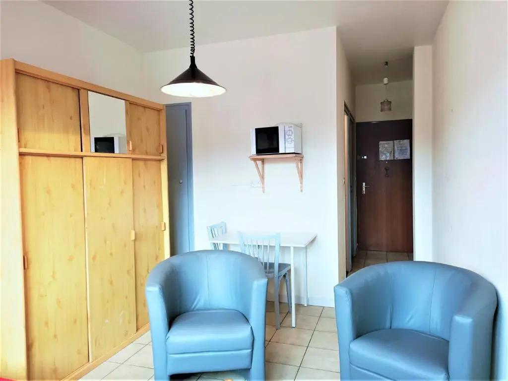 Appartement Aix-les-Bains, 1 pièce, 1 personne - FR-1-555-36