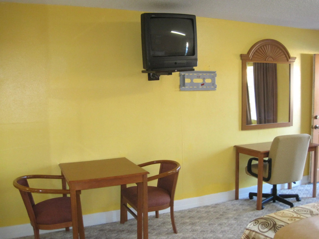 Bestway Inn